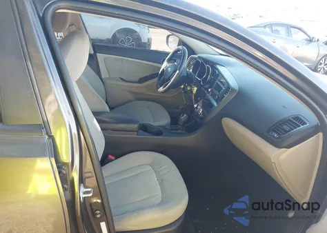 2011 Kia Optima Lx из США, поврежденный, VIN KNAGM4A74B5126063